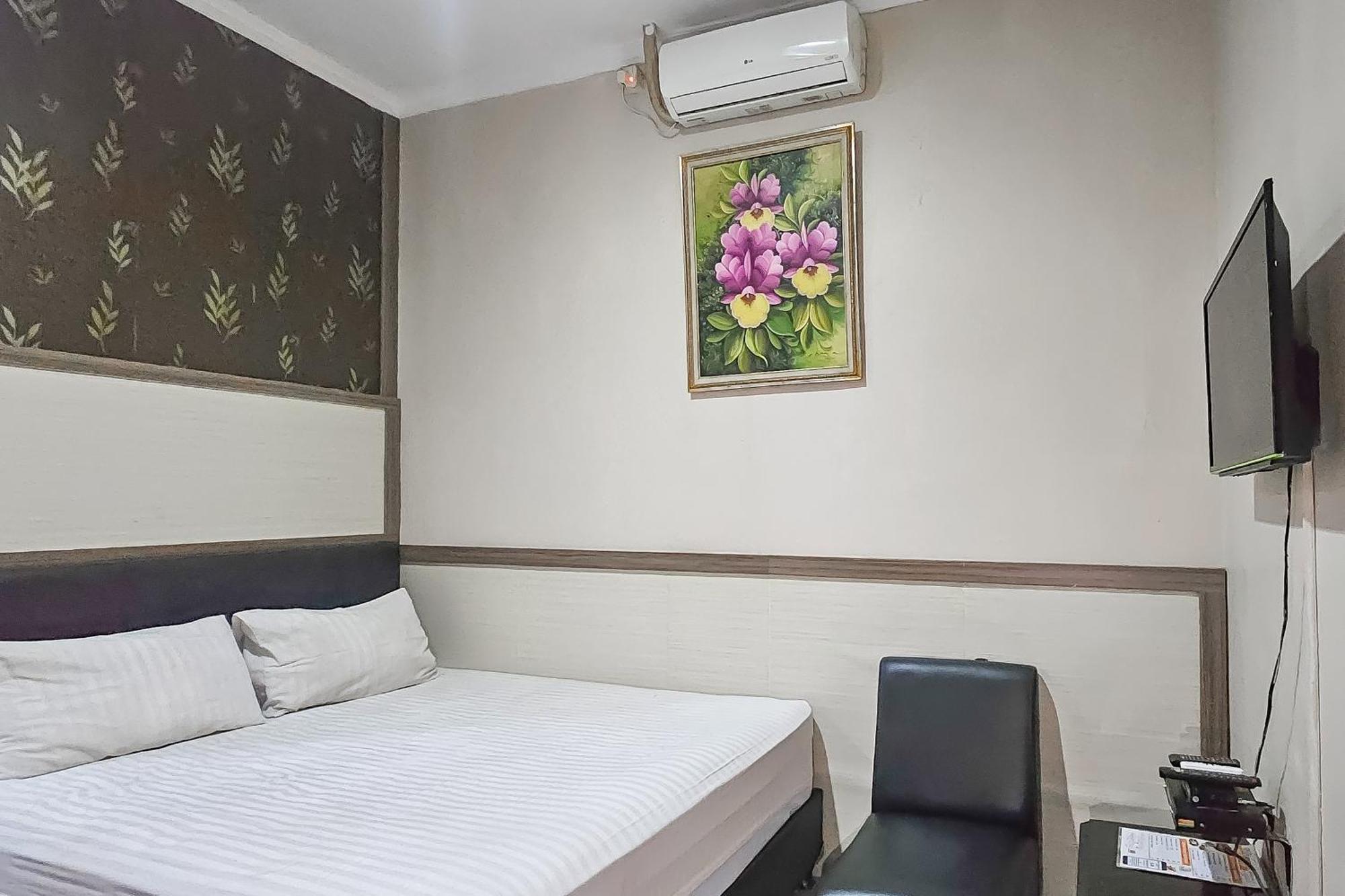 Wisma Brata Mitra Reddoorz Sukabumi Exterior photo